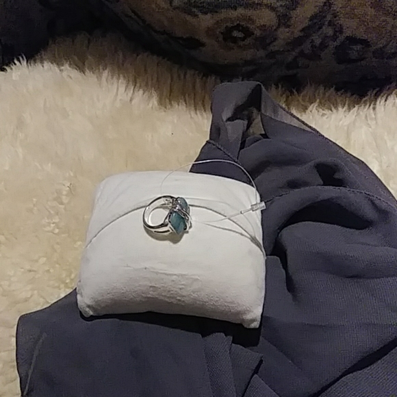 Ring - Picture 2 of 2